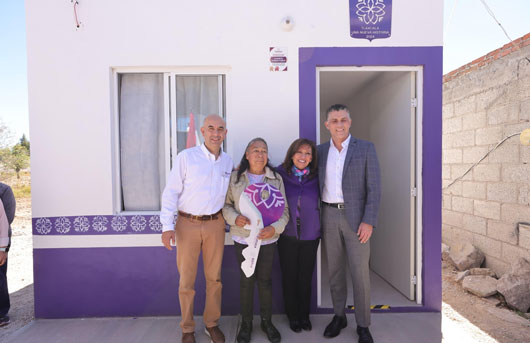 Entregó gobernadora Lorena Cuéllar acciones de vivienda en Atlahapa, Tlaxcala 