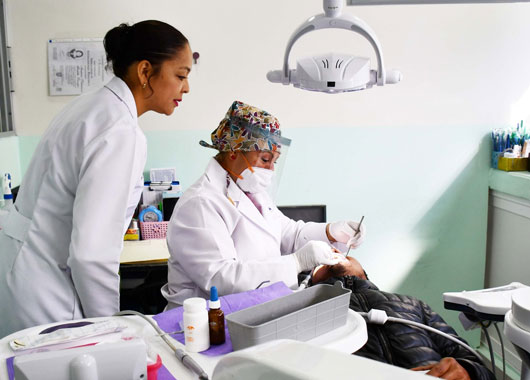 Gobernadora amplió atención odontológica en Tlaxcala