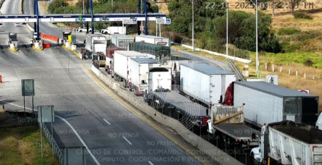 Productores y transportistas levantaron bloqueos, tras reunión en Segob