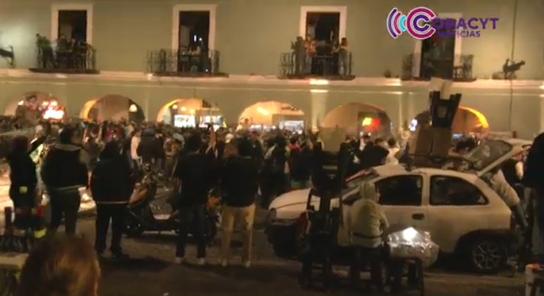 La afición tlaxcalteca despide con orgullo al equipo mexicano