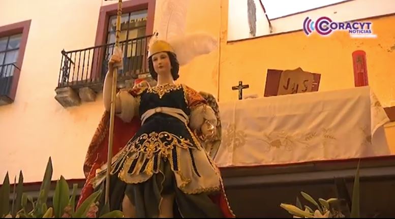 Peregrinos llegan a Nativitas para conmemorar aparición de San Miguel Arcángel