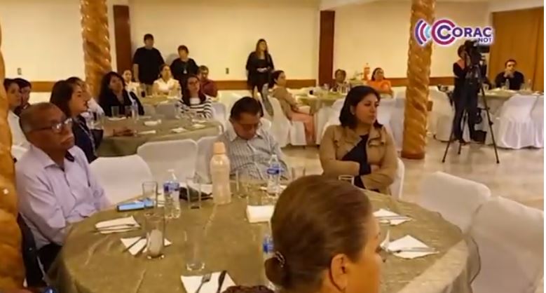 Cumplen comerciantes de Apizaco con manejo higiénico de alimentos