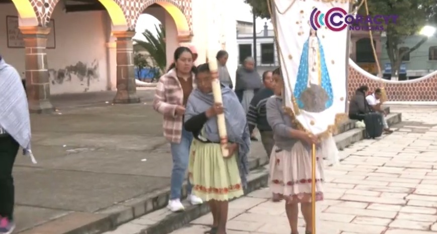 Peregrinación de habitantes Canoa mantiene viva la devoción a la Virgen de Ocotlán