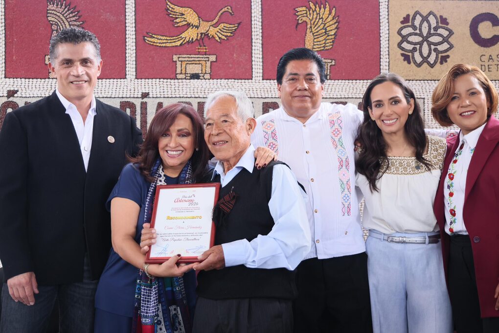 Reconoció gobernadora Lorena Cuéllar trayectoria de artesanas y artesanos tlaxcaltecas