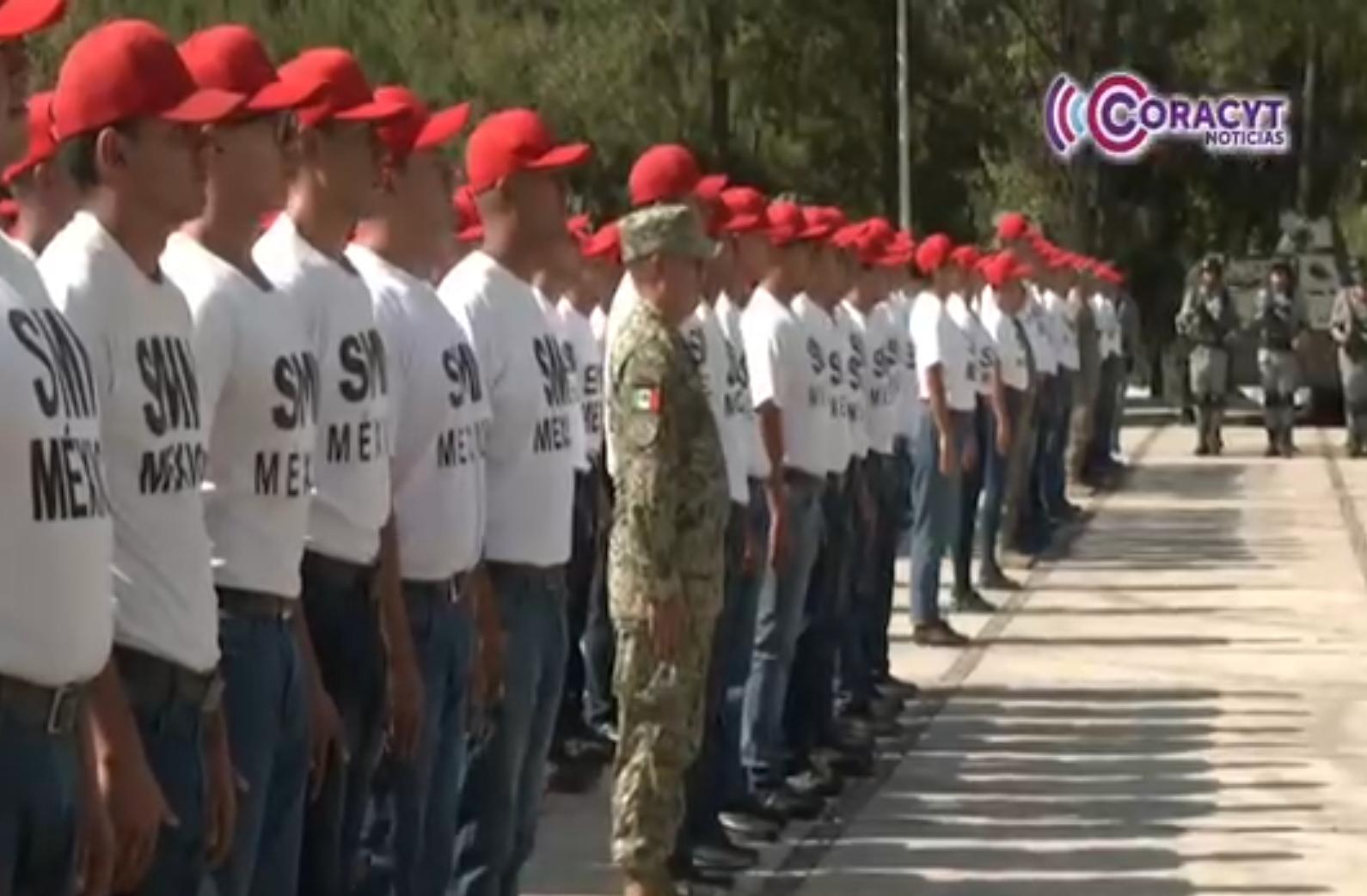 Concluyeron más de 800 jóvenes su SMN en Tlaxcala