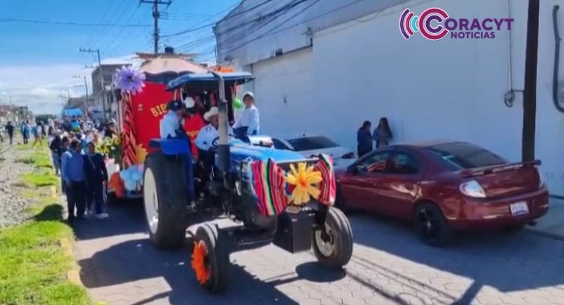 Tradicional recorrido de los Moros anuncia la Feria de Santa Ana