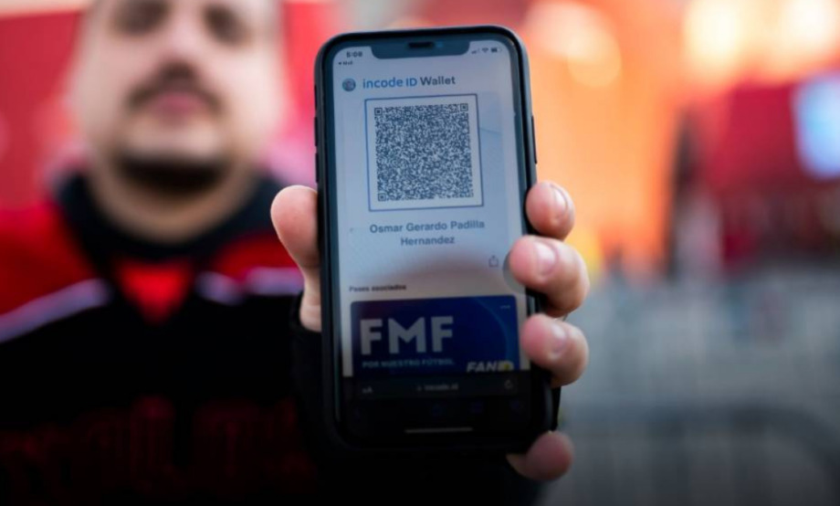 Multan a FMF por irregularidades en Fan ID