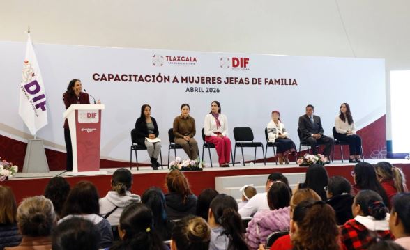 Respalda Sedif a jefas de familia para fortalecer sus emprendimientos